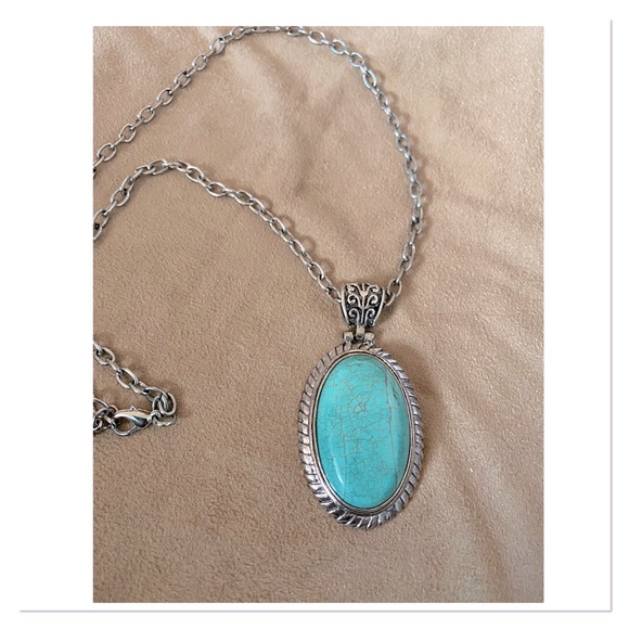 New Turquoise Statement Necklace - Picture 3 of 3